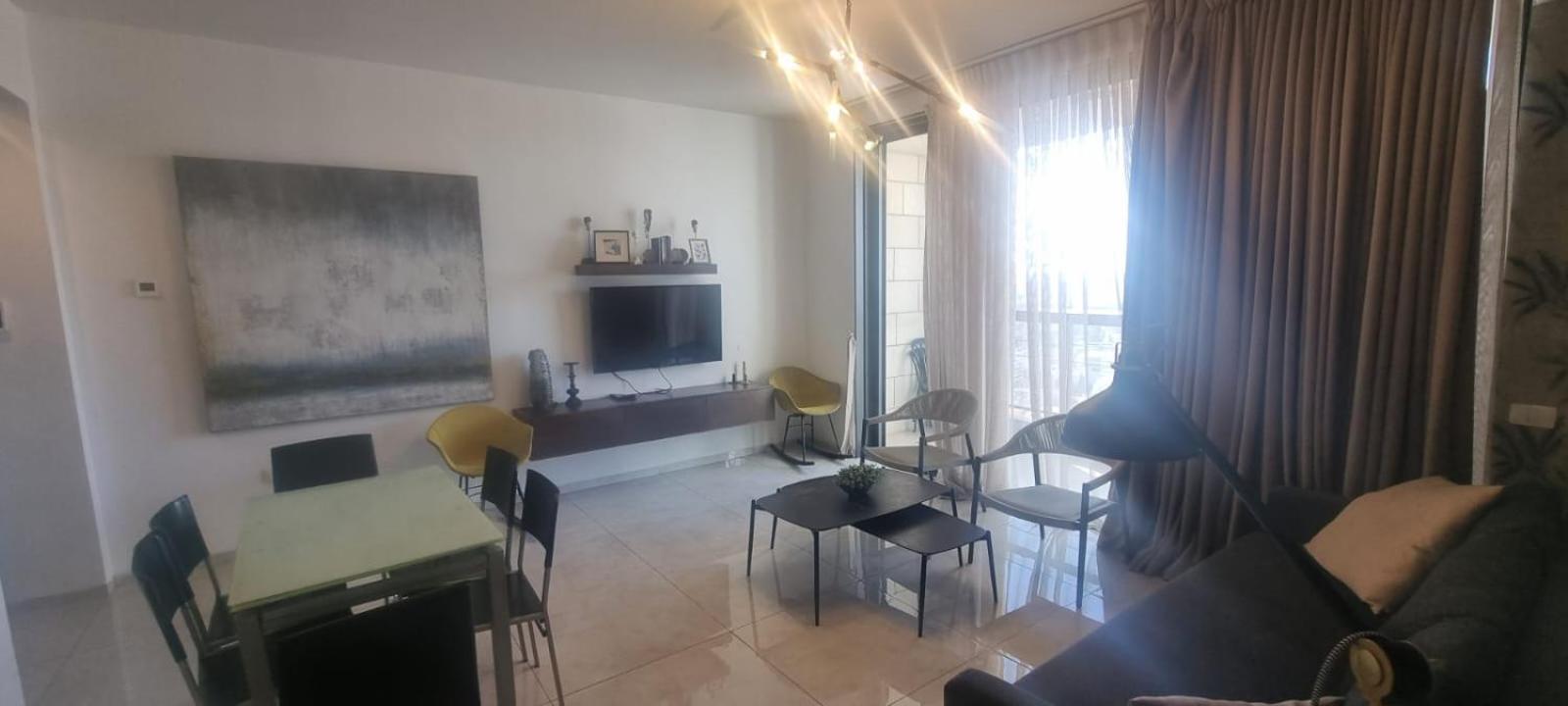 Jtower Royal Suites - Alefimmoed Jerusalem Exterior photo