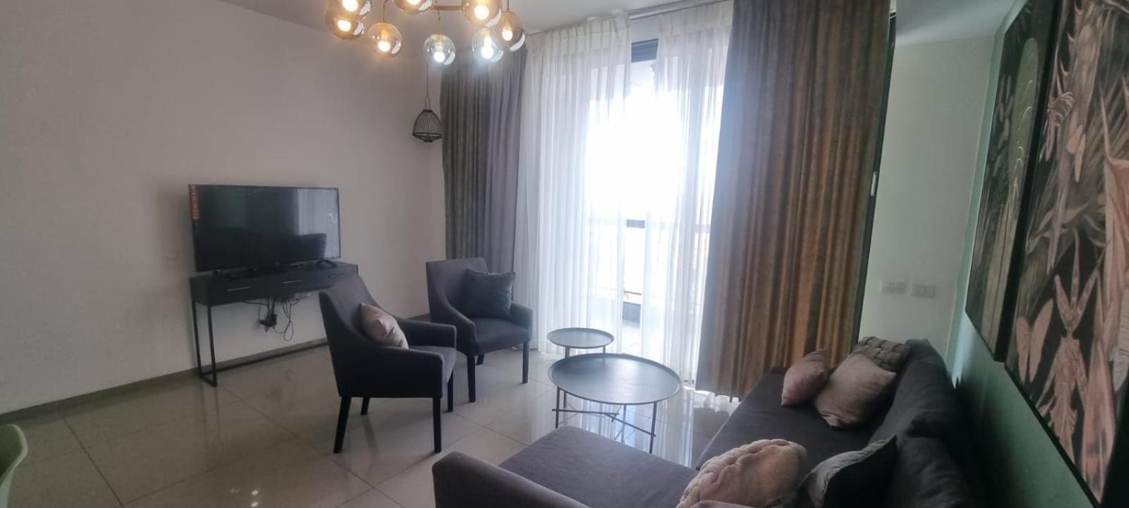 Jtower Royal Suites - Alefimmoed Jerusalem Exterior photo